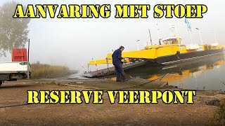 Veerpont Reserve heeft een aanvaring met de stoep [upl. by Allyce256]