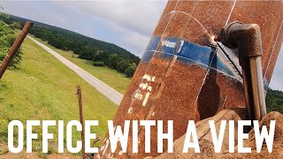 RANCH ENTRANCE BUILT IN A DAY HOW TO BUILD AN OVERHEAD PIPE FENCE ENTRANCE IN THE AIR [upl. by Vincenty]